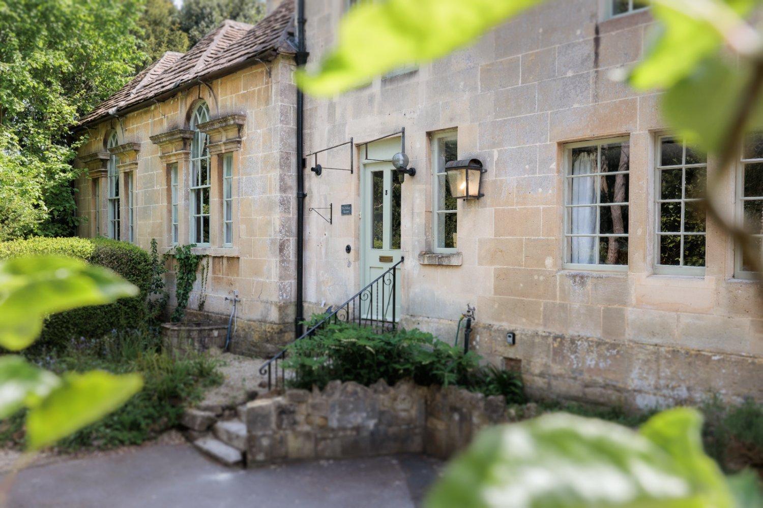 The School Rooms Estate Beautiful, Georgian Apartments With Private Heated Pool And Hot Tub Wifi And Parking Near Bath Box  Kültér fotó
