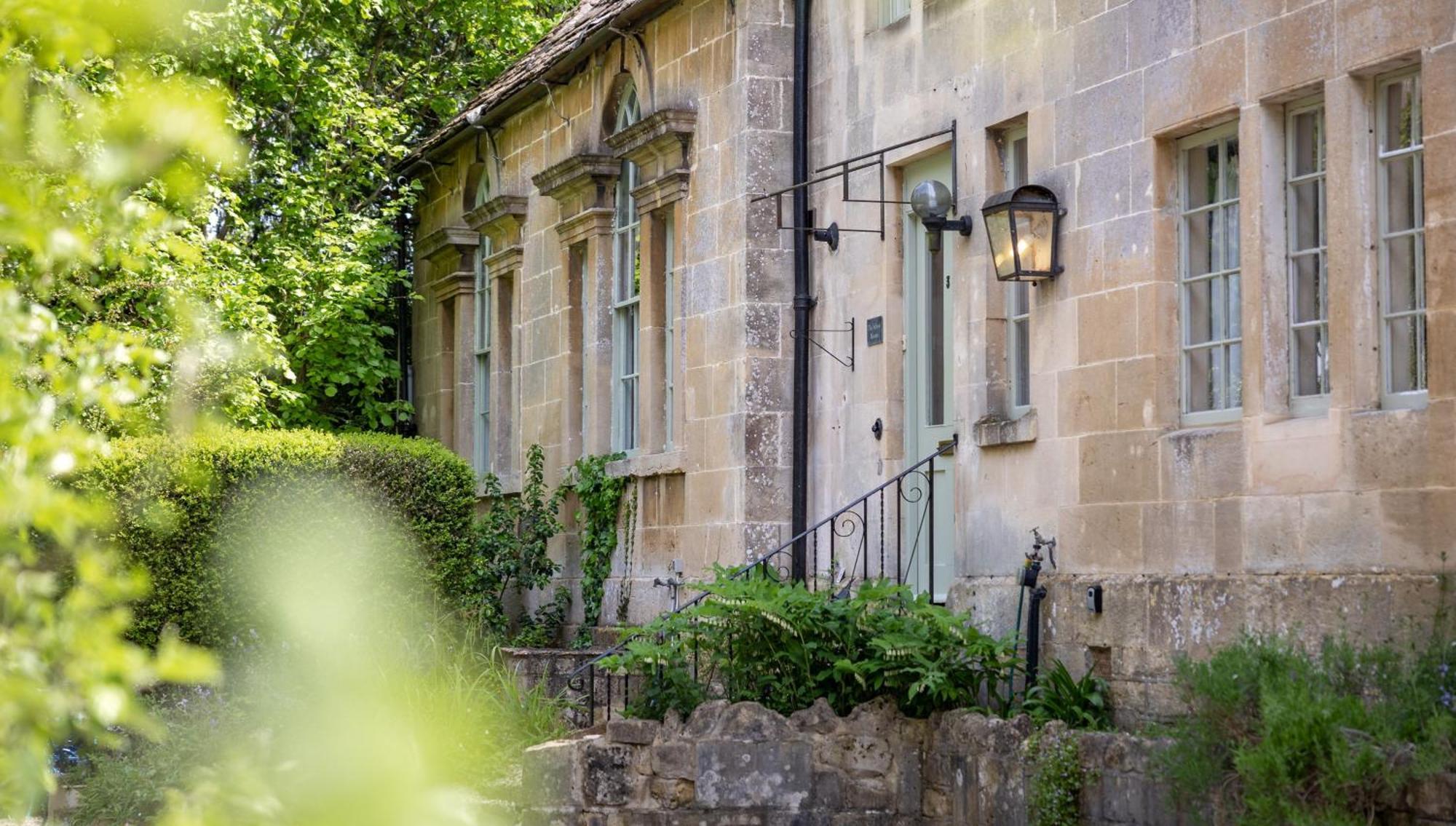 The School Rooms Estate Beautiful, Georgian Apartments With Private Heated Pool And Hot Tub Wifi And Parking Near Bath Box  Kültér fotó